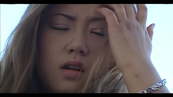 Malam Pertama Michelle Si Gadis Thailand Yang Hampir Perawan
