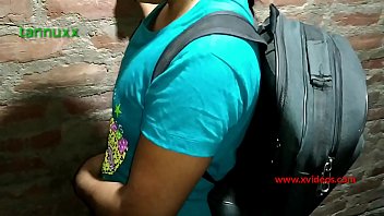 Gadis India Muda Digoyang Perlahan Oleh Guru Mesum