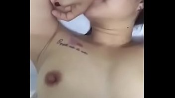 Ngực Trần Em Gái Nhân Viên Viettinbank Thèm Khát đụ Chồng Khách Hàng