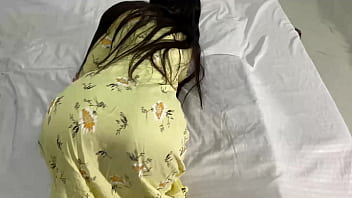 Saat Tukang Susu Minta Bayaran, Nyonya Telanjang Dan Kasih Pantatnya Buat Dikentot (seks Anal)