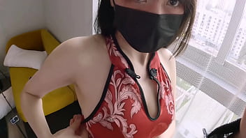 Pacar Asia Berpayudara Besar Pakai Cheongsam Tiongkok Sampai Muncrat Kena Fuck