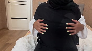Jasmine Si Ibu Rumah Tangga Arab Telanjang Bulat Tanpa Celana Dalam