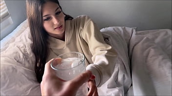Hari Sakit Bersama Kakak Tiri – Sophie Tyler – Terapi Keluarga Yang Panas – Alex Adams
