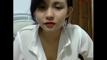 Gadis Vietnam Tersesat Dengan Rambut Hitam Legam – Bagian 1