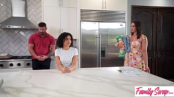Celana Dalammu Ada Di Lantai. Kalian Berdua Tadi Ngapain Aja? Tanya Mandy Waters Pada Dani Diaz -s6:e9