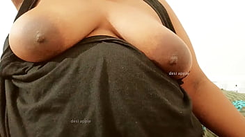 Gadis Remaja Vietnam Montok Dengan Payudara Seksi