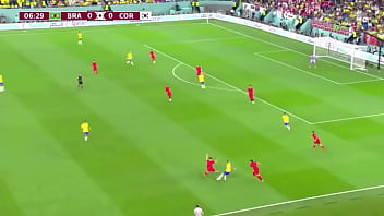 Brasil Menelanjangi Korea Dalam Posisi Merangkak