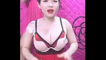 Gadis Vietnam Seksi Lagi Live Streaming Bikin Goyang